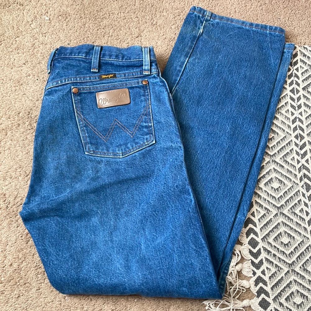 SOLD Wrangler Cowboy Cuts - Picture 1 of 4